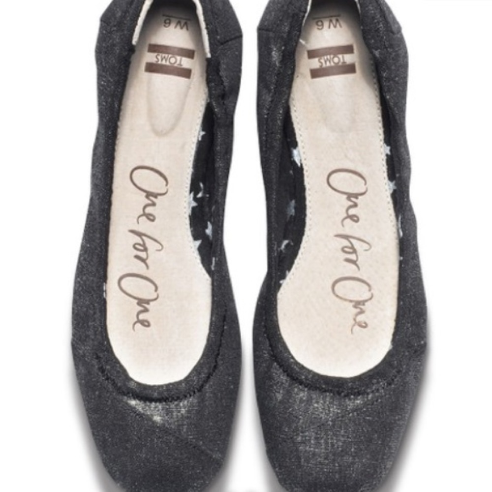 Toms Ballet Flats Black Metallic Linen sz 8 NWOT